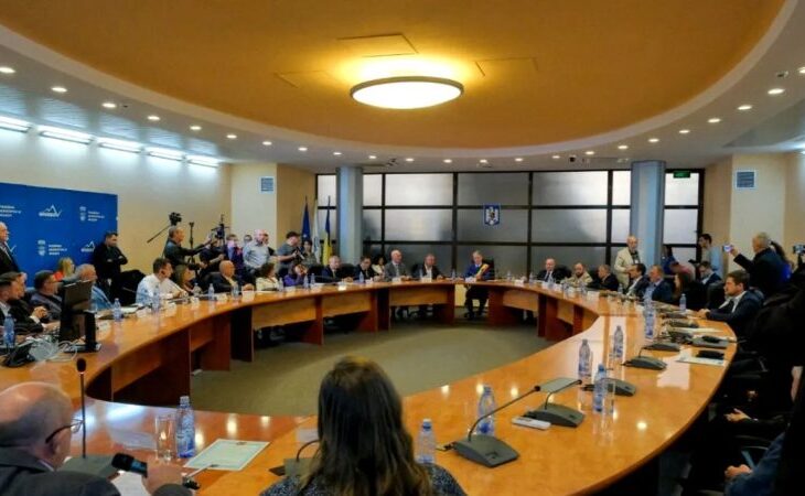 cati-bani-primeste-un-consilier-local-in-2026.-sumele-obtinute-pentru-participarea-la-sedinte