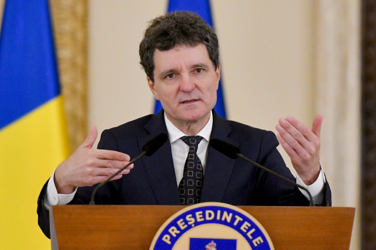 referendumul-pe-justitie-propus-de-nicusor-dan,-contestat