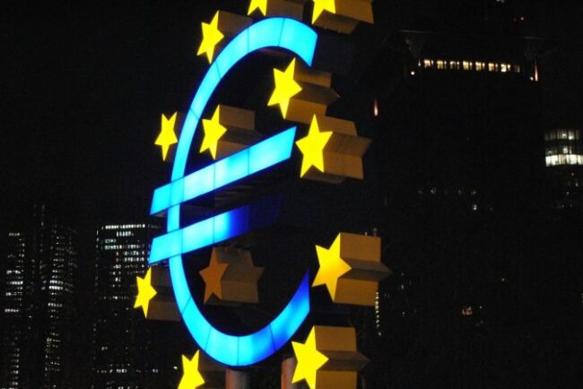 transferurile-in-euro-vor-ajunge-in-cel-mult-10-secunde.-ce-reguli-noi-se-aplica-si-ce-comisioane-vor-plati-clientii