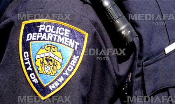 doi-adolescenti,-retinuti-la-new-york-dupa-ce-au-aruncat-dispozitive-explozive-improvizate-la-un-protest