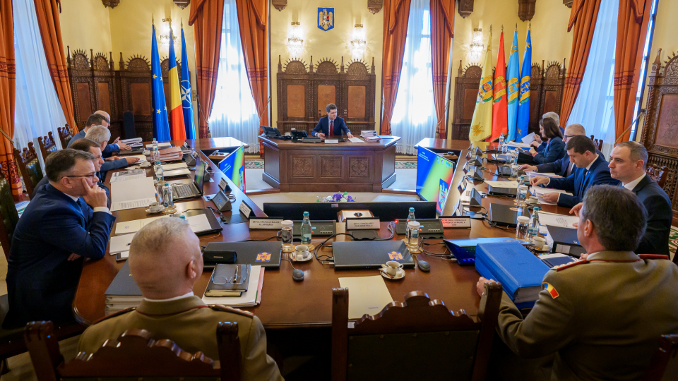 update:-sedinta-csat-s-a-terminat-dupa-aproape-3-ore-/-csat-analizeaza-dislocarea-temporara-in-romania-a-unor-capabilitati-militare-/-sua-vor-sa-trimita-trupe-si-avioane