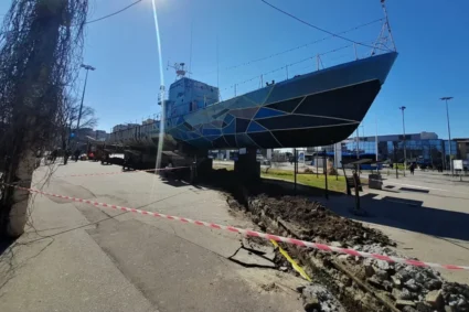 vaporasele-din-constanta,-un-simbol-al-litoralului,-dezmembrate,-dupa-ce-primaria-le-a-vandut-la-fier-vechi.-ce-se-construieste-in-locul-lor