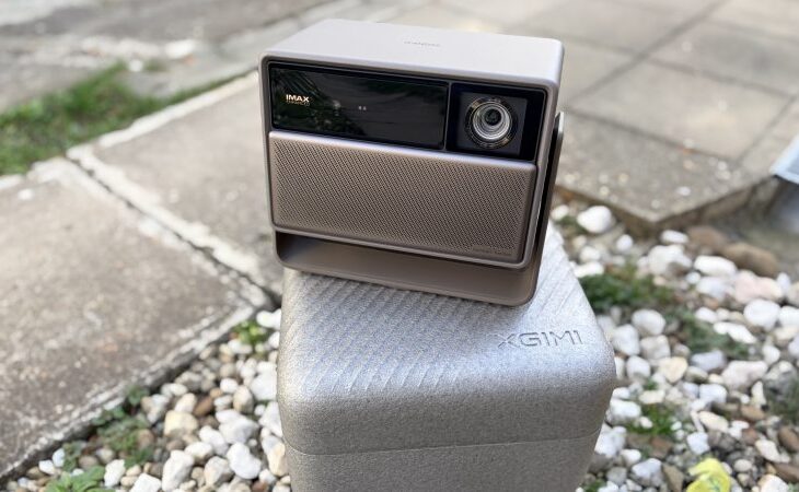 review-xgimi-horizon-20-–-pentru-ca-toata-viata-ti-ai-dorit-un-cinematograf-4k-dolby-vision-cu-sunet-harman-kardon-intr-o-singura-cutie-inteligenta