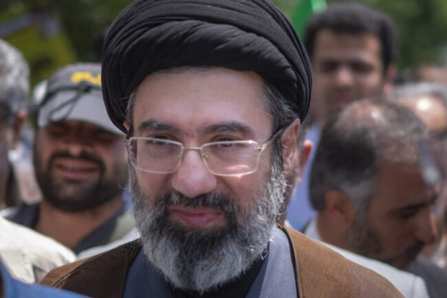 reuters:-serviciile-de-informatii-americane-nu-vad-un-risc-iminent-de-prabusire-a-conducerii-iraniene
