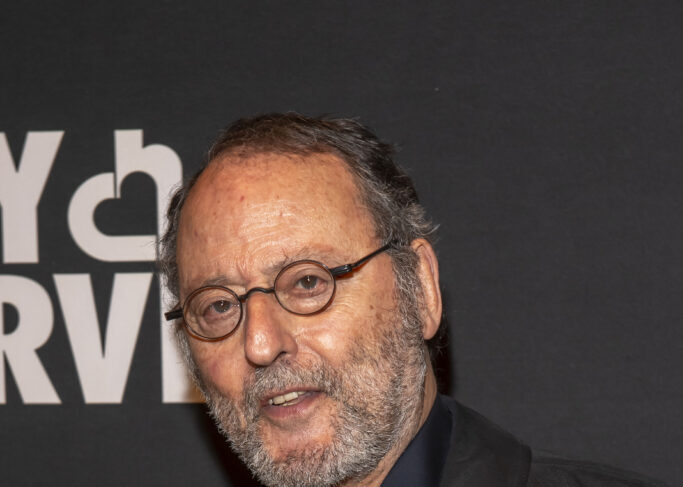 un-inginer-a-fost-inselat-cu-350.000-de-euro-de-falsa-reclama-cu-celebrul-actor-francez-jean-reno