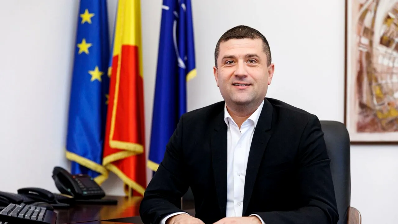 radu-miruta-nu-tot-ce-zboara-se-doboara.-avioanele-ridicate-vineri-au-avut-aprobare-sa-traga-in-drone,-dar:-au-ciupit-putin-spatiul-aerian-al-romaniei