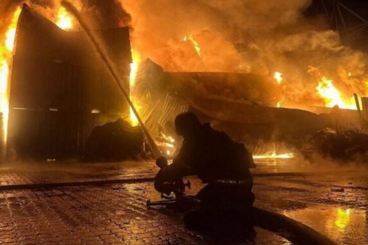 zece-pacienti-au-murit-intr-un-incendiu-la-o-unitate-de-terapie-intensiva-a-unui-spital-din-india