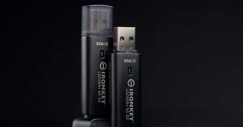 datele-tale,-mai-sigure-ca-niciodata:-kingston-lanseaza-ironkey-locker+-50-g2-cu-criptare-aes-256-bit