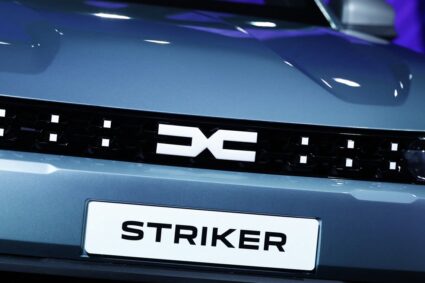 dacia-striker-face-ravagii-printre-iberici:-e-cea-mai-frumoasa-din-istorie!