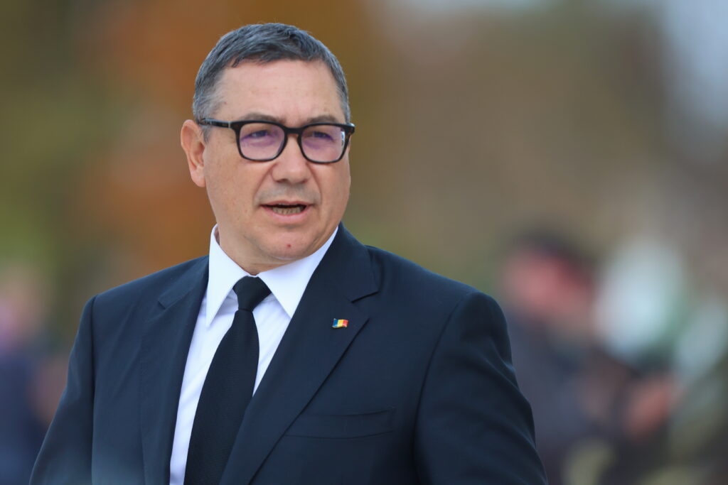 victor-ponta-are-de-gand-s-o-dea-in-judecata-pe-oana-toiu-/-am-pregatit-deja-dosarul.-sunt-niste-scelerati!