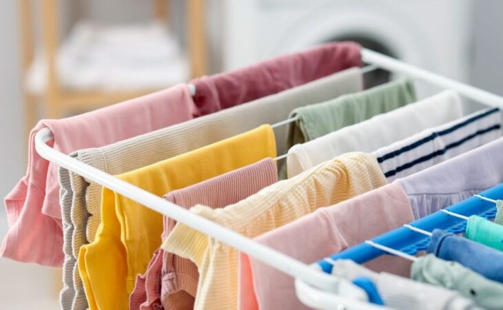 regula-12:00-pentru-uscarea-rufelor.-greseala-pe-care-multi-o-fac