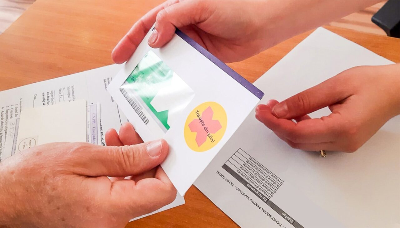 voucher-de-100-lei-pentru-aceasta-categorie-de-pensionari-romani,-cu-ocazia-pastelui.-cine-se-incadreaza