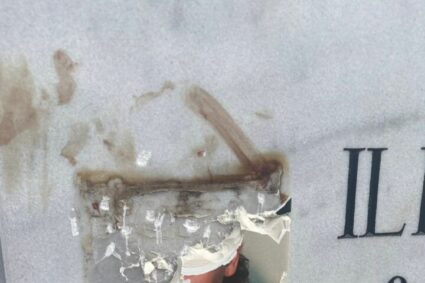 mormantul-lui-ilie-balaci-a-fost-vandalizat.-politia-a-intocmai-un-dosar-penal