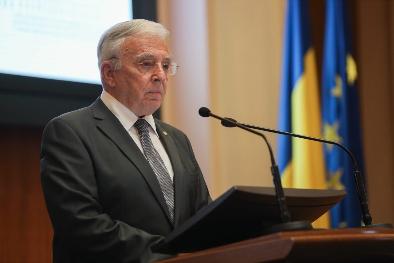 guvernatorul-bnr,-mugur-isarescu,-avertizeaza:-daca-nu-corectam-deficitul-bugetar,-pierdem-tot-ce-am-castigat-in-ultimele-luni