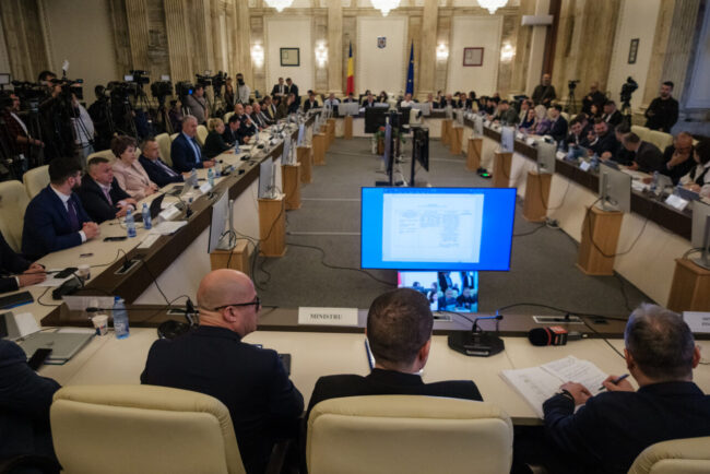 plenul-reunit-al-parlamentului-romaniei-se-reuneste-vineri-pentru-votul-final-pe-buget