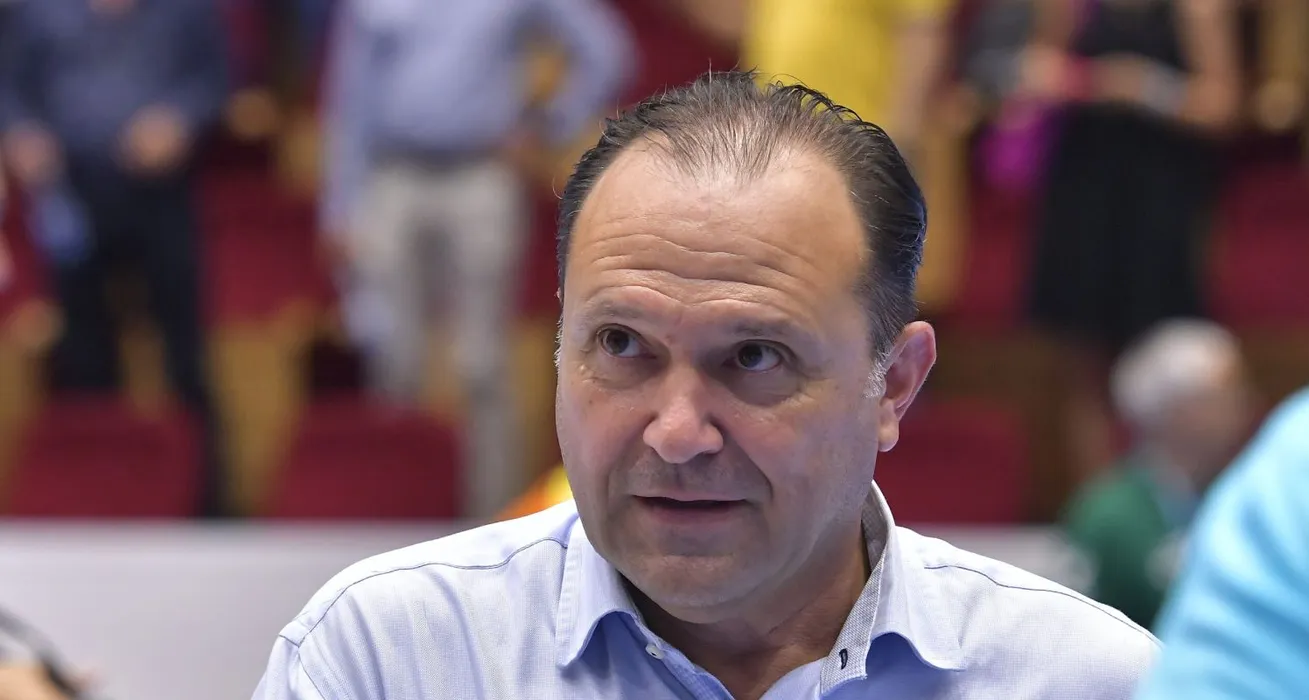 presedintele-federatiei-romane-de-handbal-rupe-tacerea-dupa-rusinea-istorica