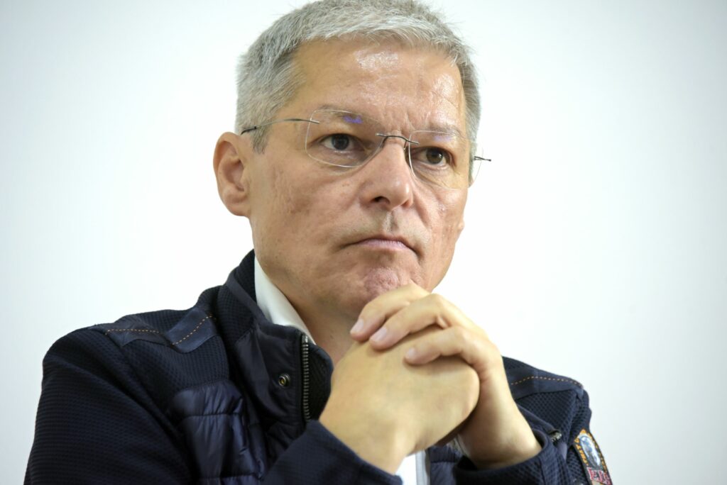 romania-il-propune-pe-dacian-ciolos-pentru-functia-de-secretar-general-al-organizatiei-internationale-a-francofoniei,-anunta-nicusor-dan
