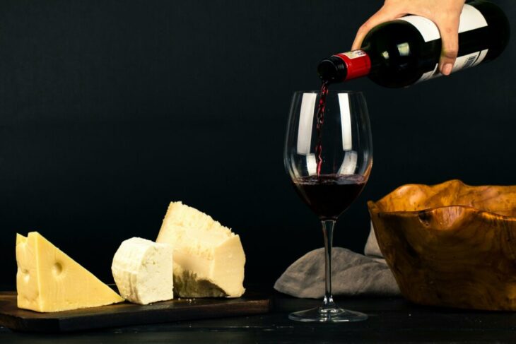 producatorii-europeni-vor-putea-sa-vanda-mai-usor-branzeturi,-vin-si-ciocolata-in-australia.-in-ce-masura-se-vor-gasi-produse-australiene-pe-rafturile-magazinelor-din-ue