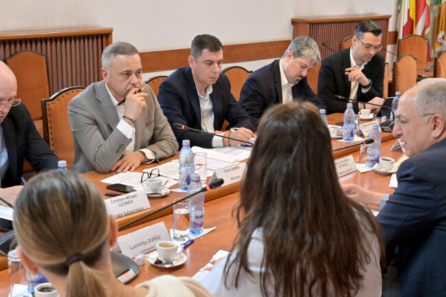 florin-barbu-s-a-intalnit-cu-comisarul-european-costas-kadis.-cei-doi-au-discutat-viitorul-pescuitului-si-acvaculturii-in-ue