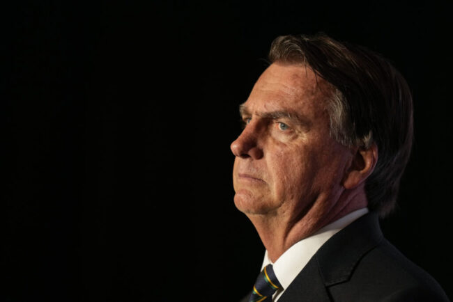 fostul-presedinte-brazilian-jair-bolsonaro-va-executa-pedeapsa-la-domiciliu-din-cauza-unor-probleme-de-sanatate