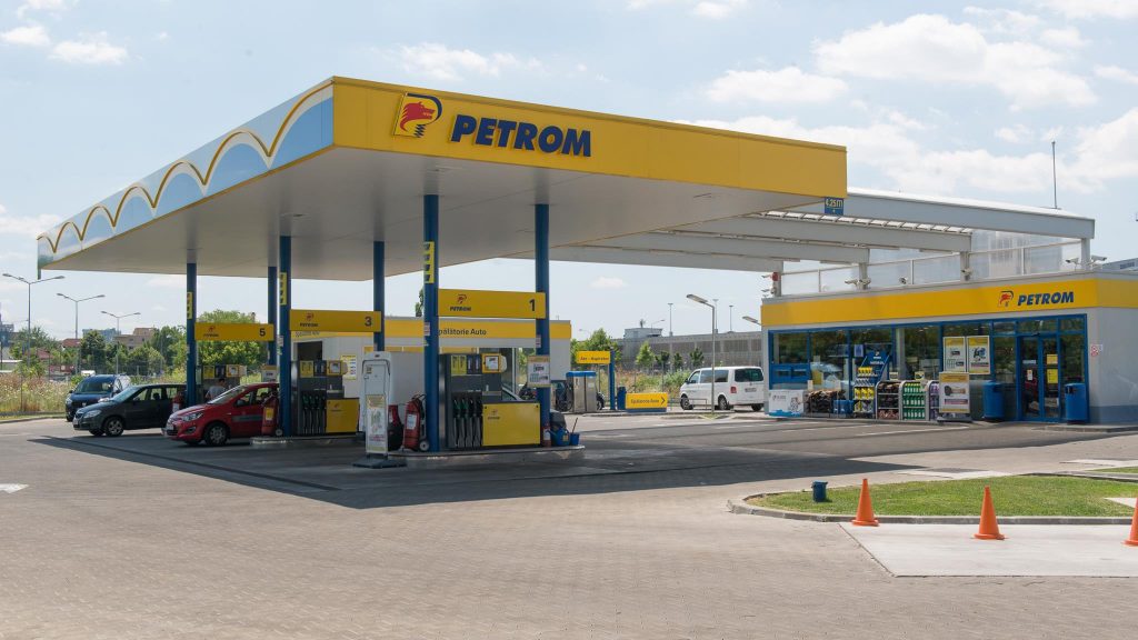motorina-a-trecut-de-10-lei-pe-litru-si-la-pompele-petrom-din-capitala,-dupa-cea-mai-mare-scumpire-a-carburantilor-de-la-inceputul-razboiului