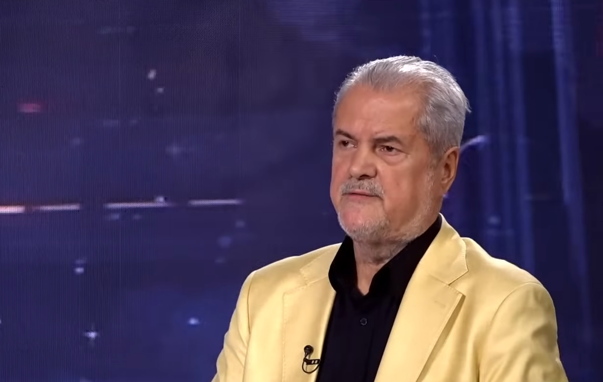 adrian-nastase-reafirma:-psd-este-incompatibil-cuusr.-social-democratii-nu-trebuiau-sa-intre-la-guvernare-cu-progresistii