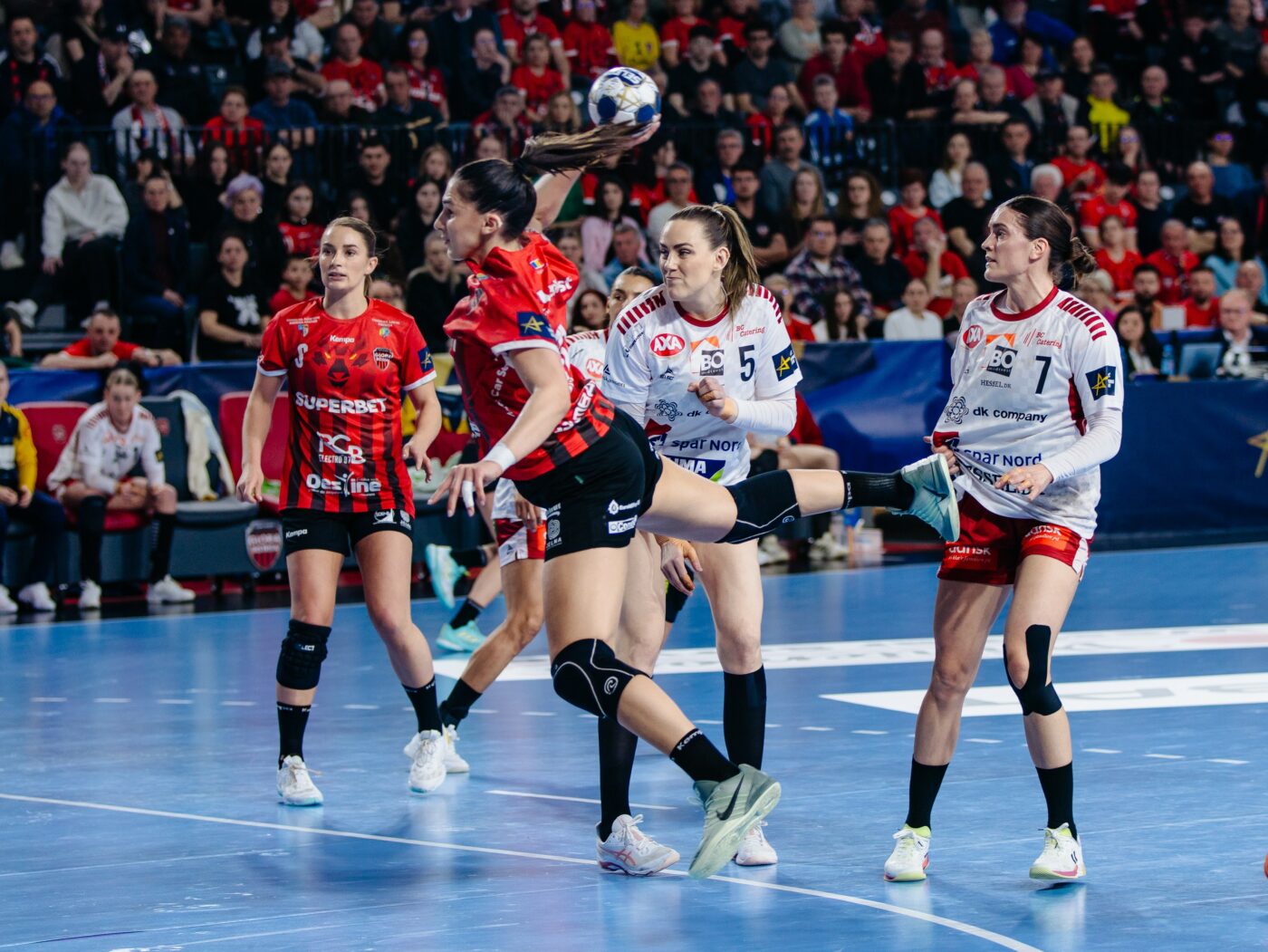 prima-reactie-a-conducatorului-gloriei-dupa-performanta-fabuloasa-din-liga-campionilor