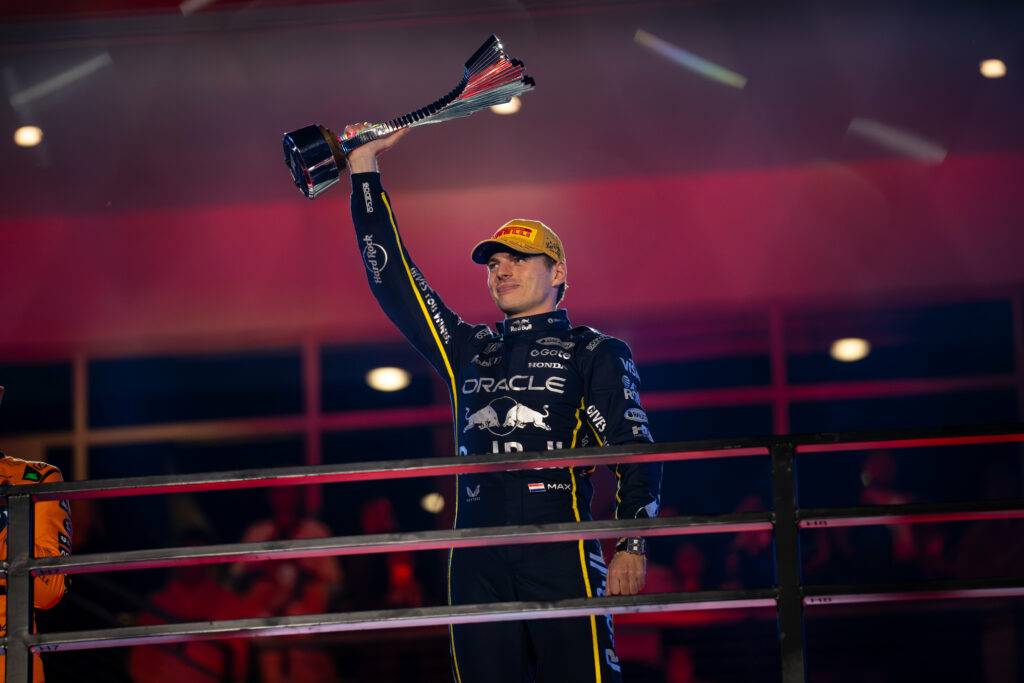 formula1:-multiplul-campion-mondial-max-verstappen,-dezamagit-de-motoarele-hibride,-se-gandeste-la-retragere