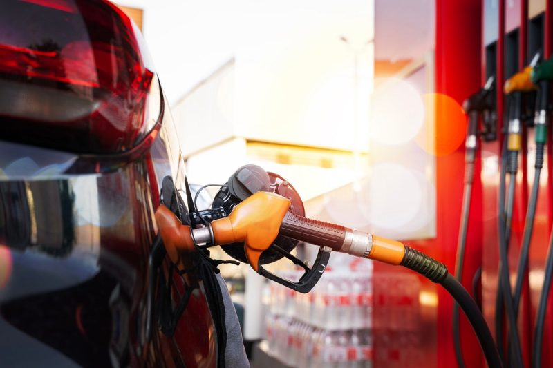 cum-ar-functiona-mecanismul-flexibil-de-reducere-a-accizei.-pretul-carburantilor-ar-scadea-la-9-lei-litrul