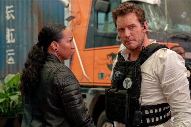 mercy,-filmul-de-pe-amazon-prime-in-care-ai-ul-decide-cine-traieste-si-cine-moare:-chris-pratt-intra-intr-o-cursa-pe-care-nu-prea-ai-cum-s-o-ignori