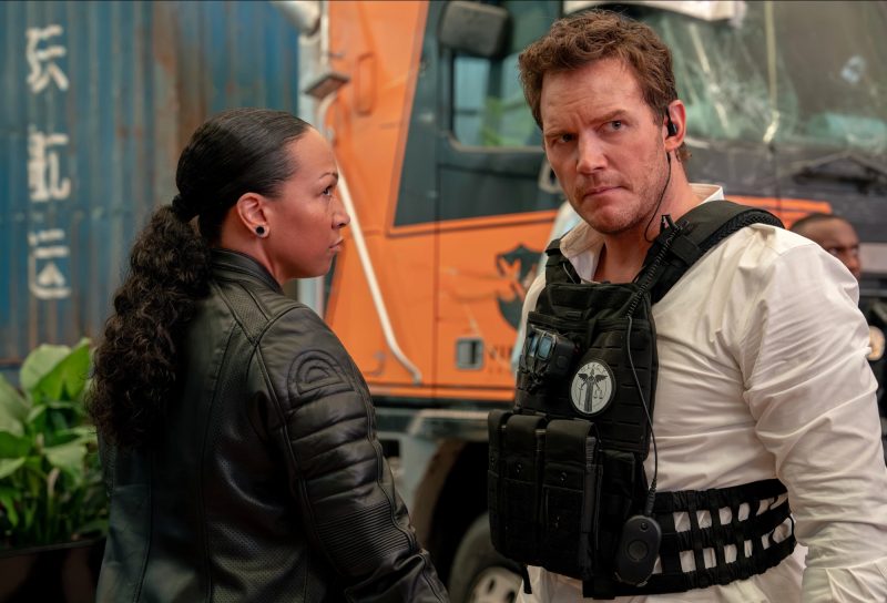 mercy,-filmul-de-pe-amazon-prime-in-care-ai-ul-decide-cine-traieste-si-cine-moare:-chris-pratt-intra-intr-o-cursa-pe-care-nu-prea-ai-cum-s-o-ignori