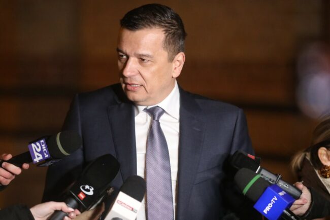 grindeanu:-sa-vorbesti-de-aroganta-venind-dinspre-palatul-victoria,-e-un-pic-de-ras.-colegii-din-coalitie-sa-se-abtina-din-a-ne-da-lectii