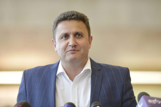 federatia-romana-de-tenis,-aruncata-in-haos!-tribunalul-a-anulat-adunarea-generala-in-care-a-fost-ales-presedinte-george-cosac:-activitatea-va-fi-continuata