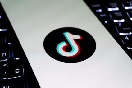 tiktok-introduce-un-joc-ascuns-in-mesaje:-cum-il-activezi-si-ce-trebuie-sa-faci-ca-sa-castigi