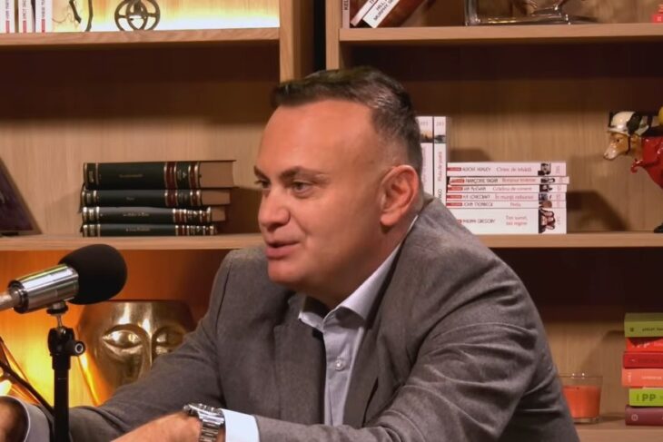 medicul-adrian-marinescu-explica-ce-inseamna-intrarea-in-tara-a-celor-29-de-milioane-de-doze-de-vaccin-de-care-nimeni-nu-are-nevoie