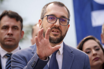 vlad-voiculescu-il-contrazice-pe-rogobete:-daca-ar-fi-fost-ministru-atunci,-decizia-tot-la-citu-ar-fi-fost