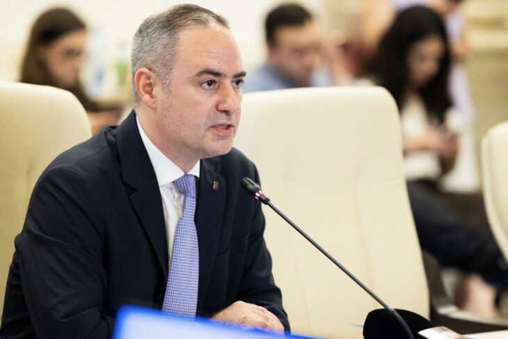 ministerul-de-finante-creste-valoarea-tichetelor-culturale-si-de-cresa