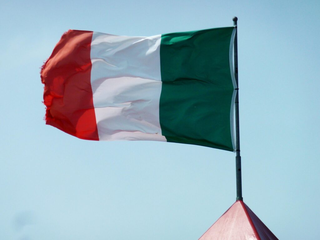 italia-se-asteapta-ca-ue-sa-ia-in-considerare-relaxarea-regulilor-privind-deficitul-bugetar-daca-criza-din-orientul-mijlociu-va-continua