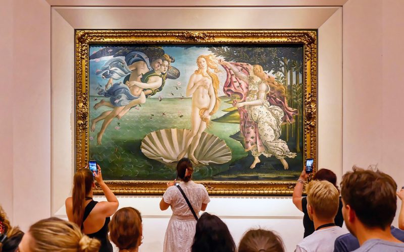 nimic-nu-se-compara-cu-luvrul:-atac-cibernetic-la-celebrul-muzeu-italian-uffizi,-din-florenta