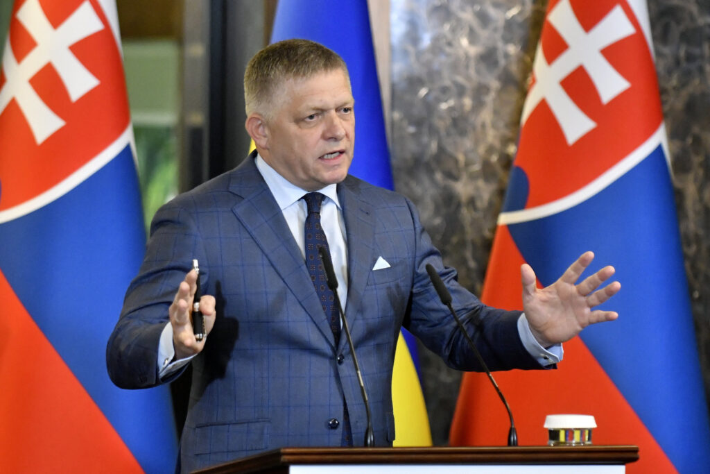 slovacia-cere-ridicarea-sanctiunilor-europene-asupra-petrolului-si-gazelor-rusesti-pe-fondul-crizei-energetice