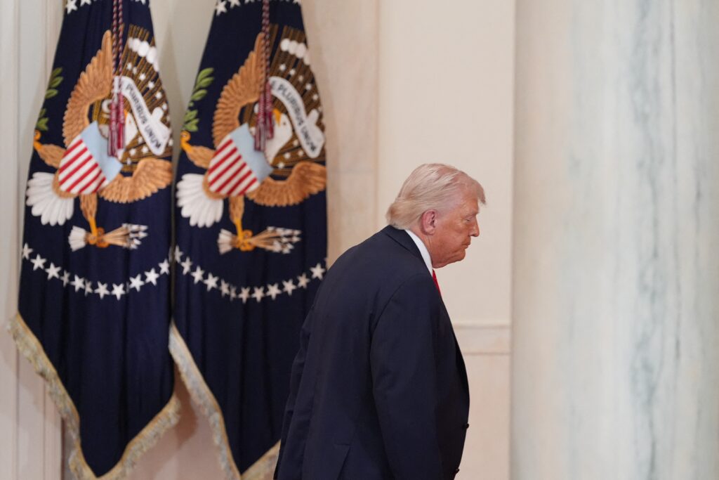 trump-da-iranului-un-ultimatum-de-48-de-ore-si-avertizeaza-ca-se-va-dezlantui-iadul-daca-nu-se-ajunge-la-un-acord