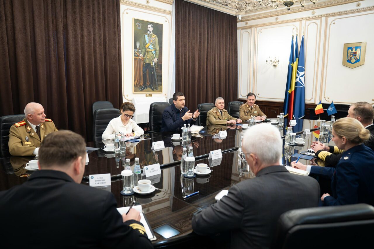 miruta-s-a-intalnit-cu-reprezentantii-aero-precision-association