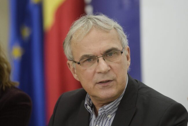 cine-este-marius-andruh,-noul-presedinte-al-academiei-romane