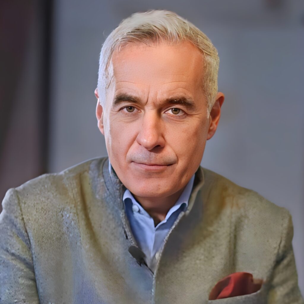 calin-georgescu,-reactie-la-retragerea-licentei-realitatea-plus:-nedreptate-periculoasa-pentru-valorile-democratiei