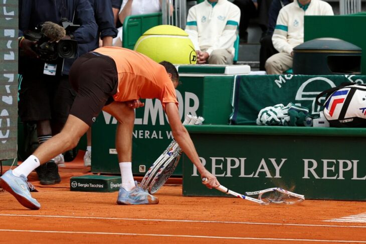 medvedev,-umilit-la-monte-carlo:-0-6,-0-6-si-rusul-a-cedat-emotional!