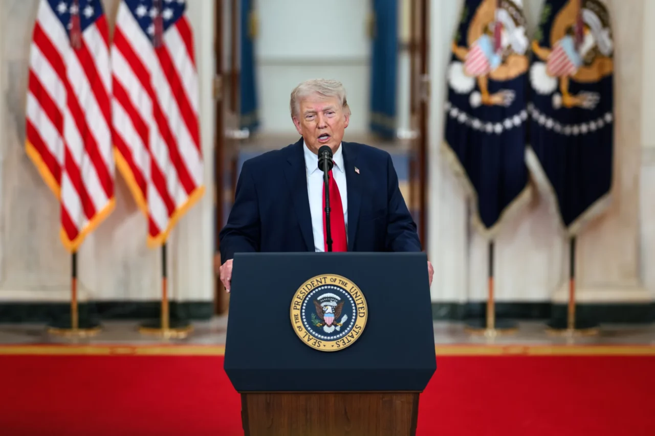 pretul-petrolului-a-scazut-dupa-armistitiul-lui-trump-cu-iran