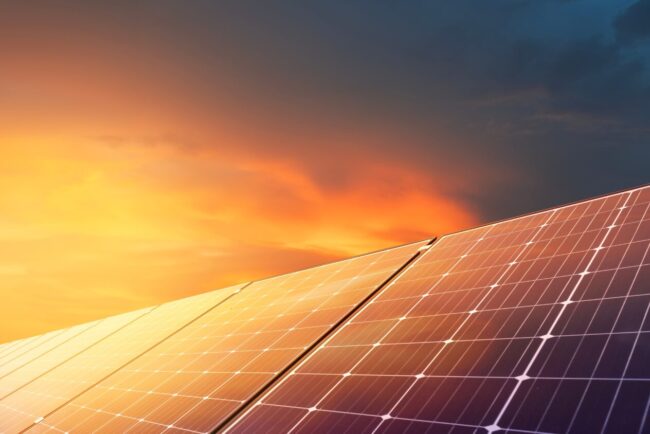 romania-inregistreaza-o-noua-zi-de-preturi-negative-la-energia-electrica.-care-este-productia-prosumatorilor-in-timpul-zilei