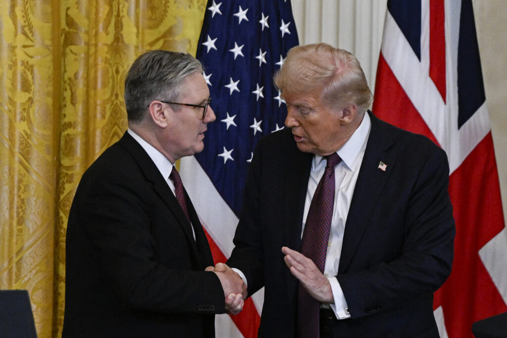 rabufnirea-premierului-britanic-la-adresa-lui-trump-si-putin:-m-am-saturat