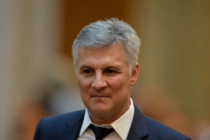 un-lider-psd-acuza-intelegeri-intre-banci.-ce-lege-propune-acesta-pentru-a-opri-abuzurile-asupra-ratelor-romanilor