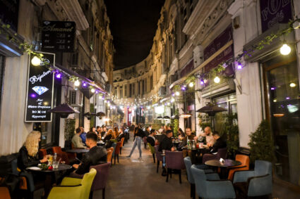 terasele-din-bucuresti-ar-putea-ramane-deschise-si-pe-timp-de-iarna.-ce-regula-noua-pregateste-primaria-pentru-patronii-de-restaurante